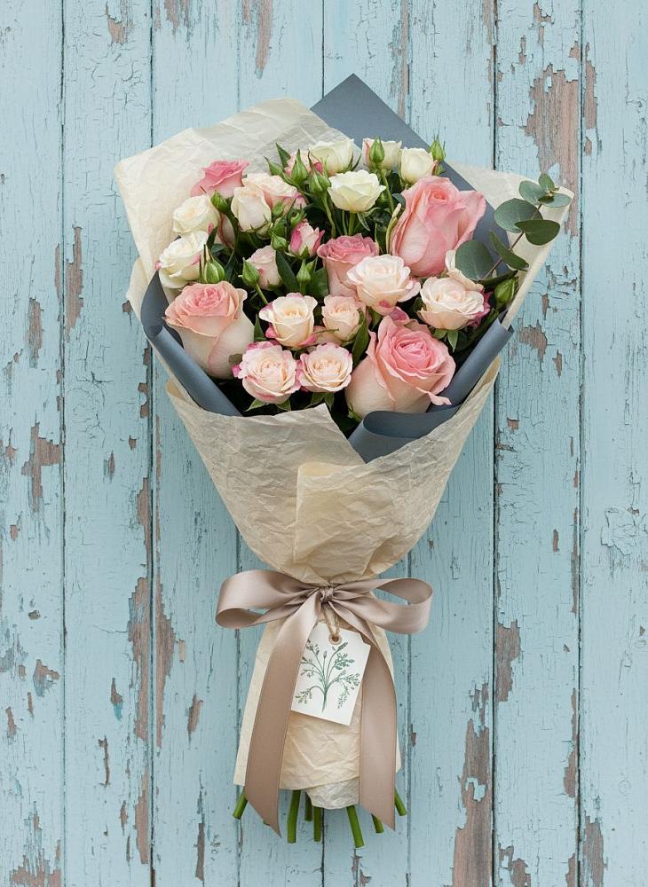 Букет цветов из: Розы в Ольгинской