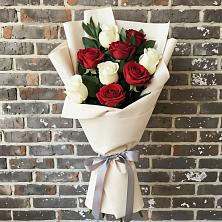 Букет цветов из:  Розы в Ольгинской