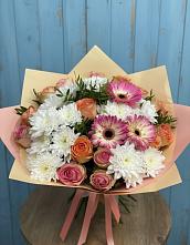 Букет цветов из:  Розы, Герберы и Хризантемы в Ольгинской