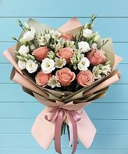 Букет цветов из:  Розы, Альстромерии и Лизиантусы в Ольгинской