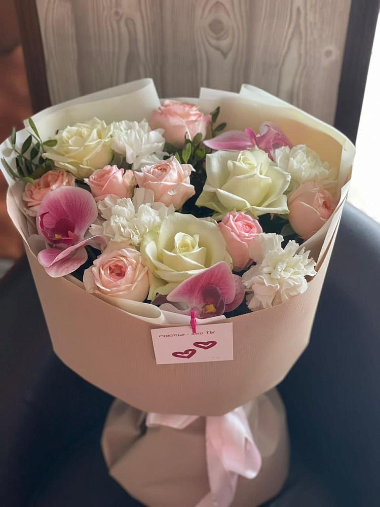 Букет цветов из: Орхидеи, Розы и Гвоздики в Ольгинской