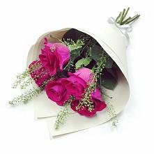 Букет цветов из:  Розы в Ольгинской