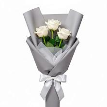 Букет 3 белые розы #REPLACE_PRED# Ольгинской