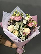 Букет цветов из:  Альстромерии, Розы и Лизиантусы #REPLACE_PRED# Ольгинской
