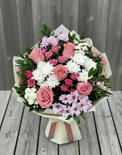 Букет цветов из:  Альстромерии, Гвоздики, Розы и Хризантемы #REPLACE_PRED# Ольгинской