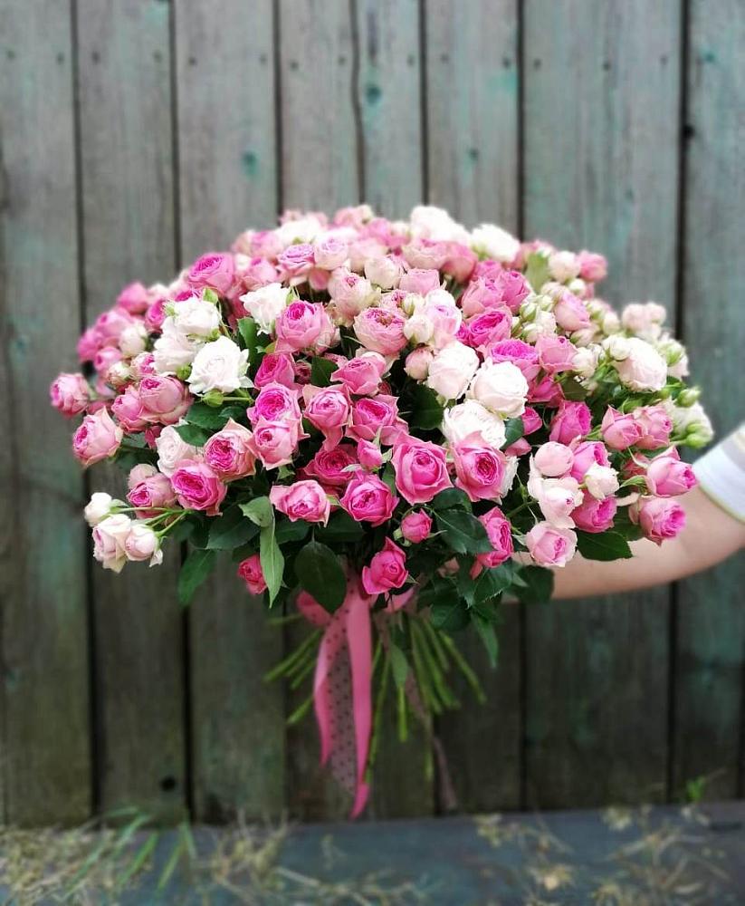 Букет Розовые кустовые розы Натали и Лав Лидия в Ольгинской