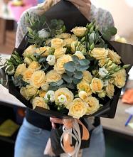 Букет цветов из:  Розы и Лизиантусы #REPLACE_PRED# Ольгинской
