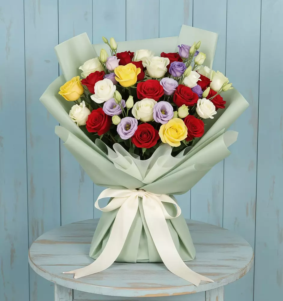 Букет цветов из: Розы в Ольгинской