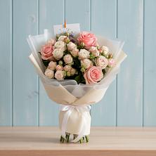 Букет цветов из:  Розы в Ольгинской